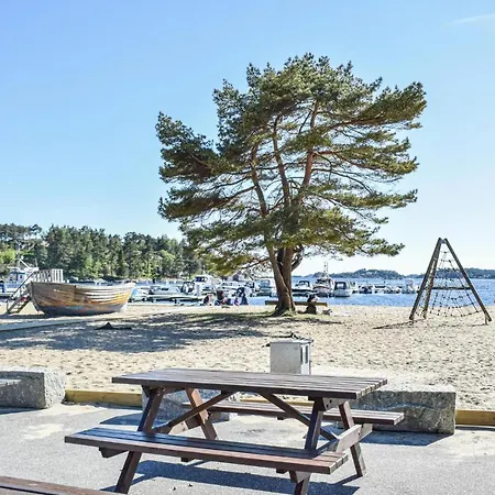 Stunning In Сasa de vacaciones Søgne